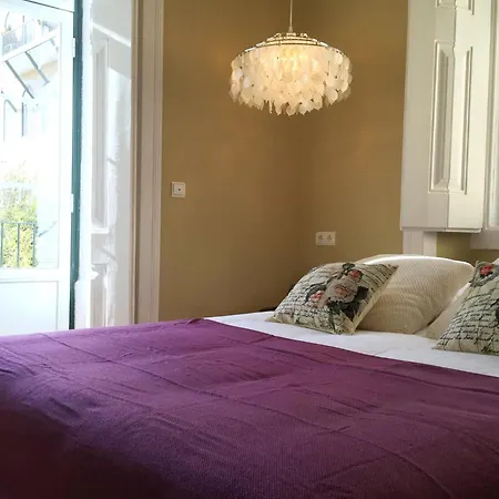 Appartement Sm2 Romantic By The Gardens Pr Real & Bairro Alto Lissabon