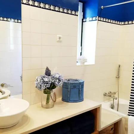 Sm2 Romantic By The Gardens Pr Real & Bairro Alto Apartment *