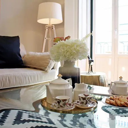 Sm2 Romantic By The Gardens Pr Real & Bairro Alto Apartment