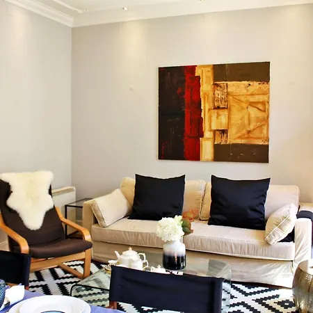 Sm2 Romantic By The Gardens Pr Real & Bairro Alto Apartment *